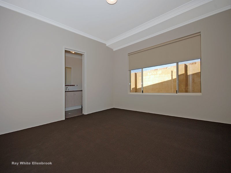 29 Boxgrove Loop, Ellenbrook WA 6069