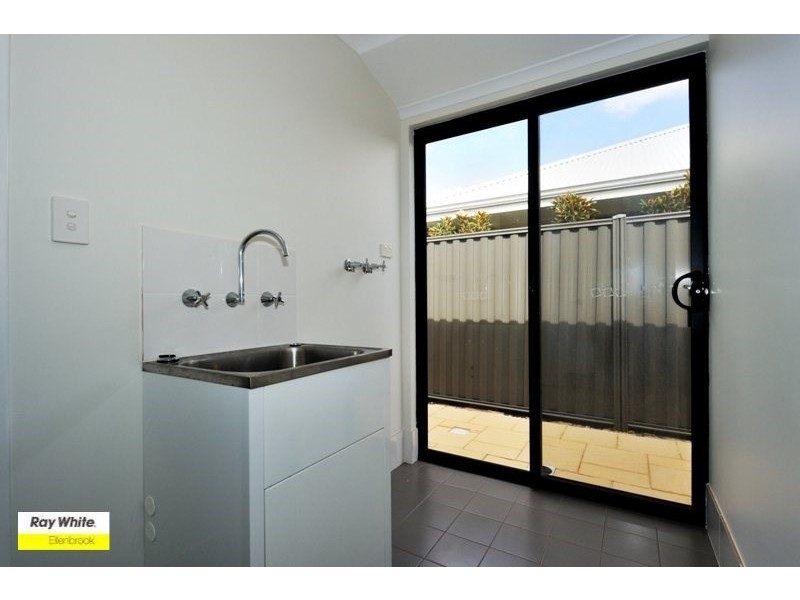 12 Gamin Vista, Aveley WA 6069