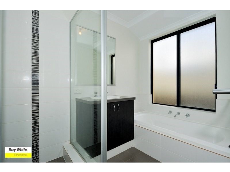 12 Gamin Vista, Aveley WA 6069