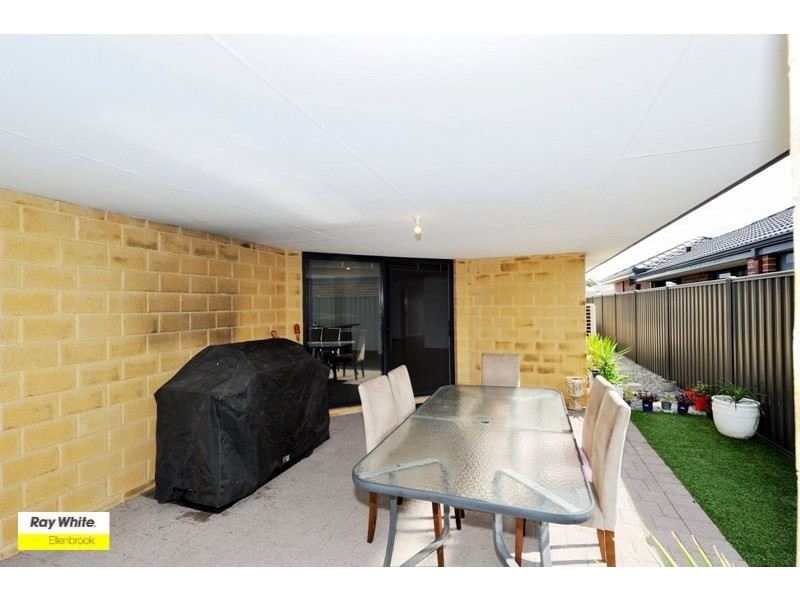 12 Gamin Vista, Aveley WA 6069