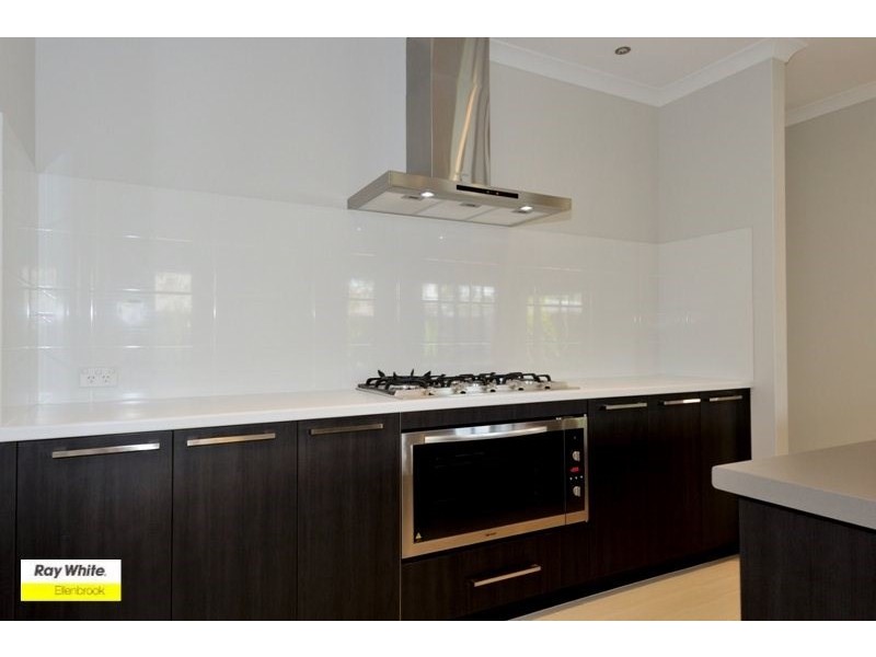 19 Virago Street, Aveley WA 6069