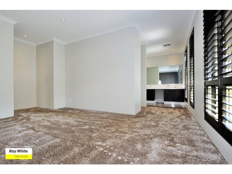 19 Virago Street, Aveley WA 6069