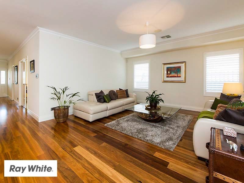 6 Othello Brace, The Vines WA 6069