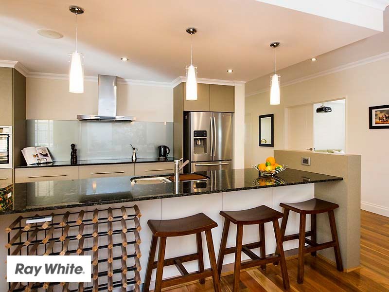 6 Othello Brace, The Vines WA 6069