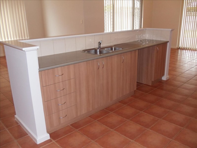 9 Alderley Close, Ellenbrook WA 6069