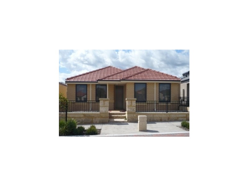 8 Dunrobin Drive, Ellenbrook WA 6069