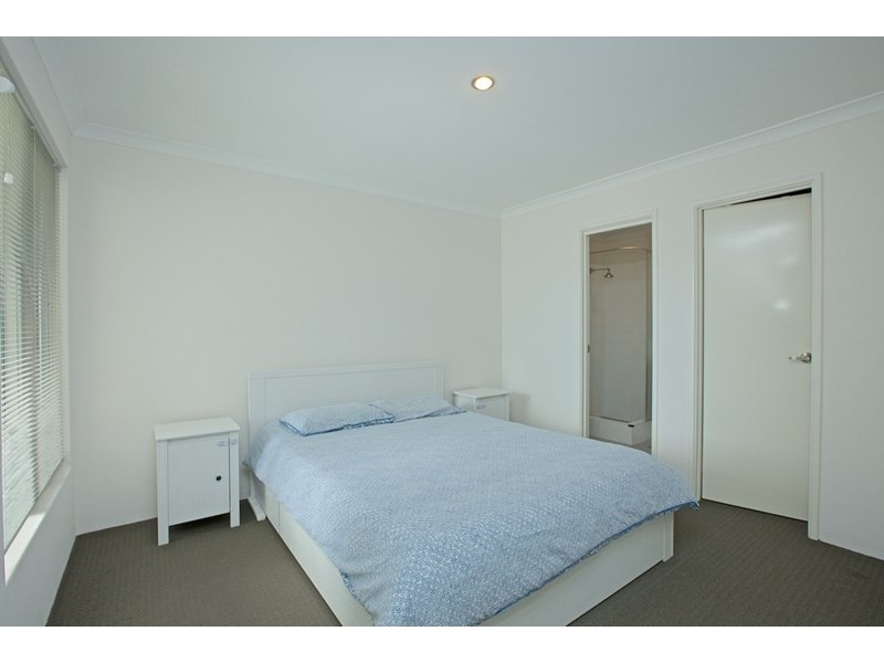 16 Counter Way, Alkimos WA 6038