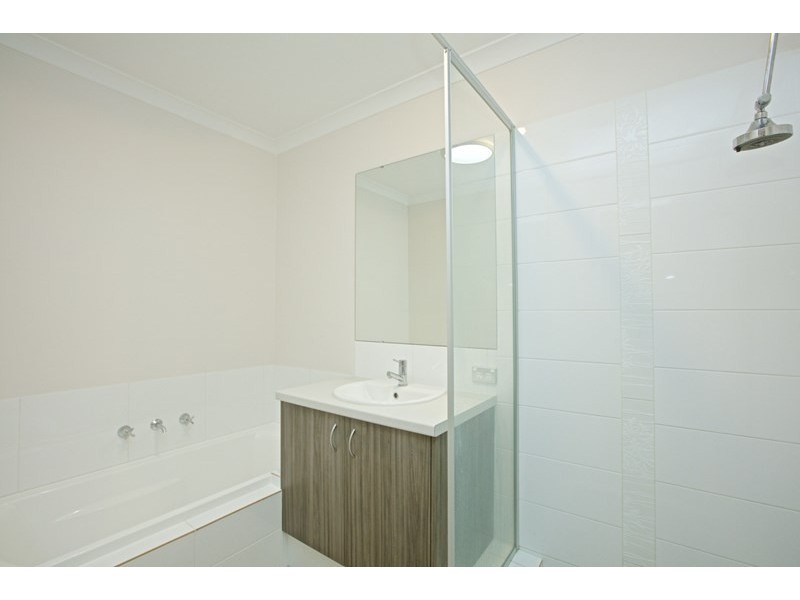 16 Counter Way, Alkimos WA 6038