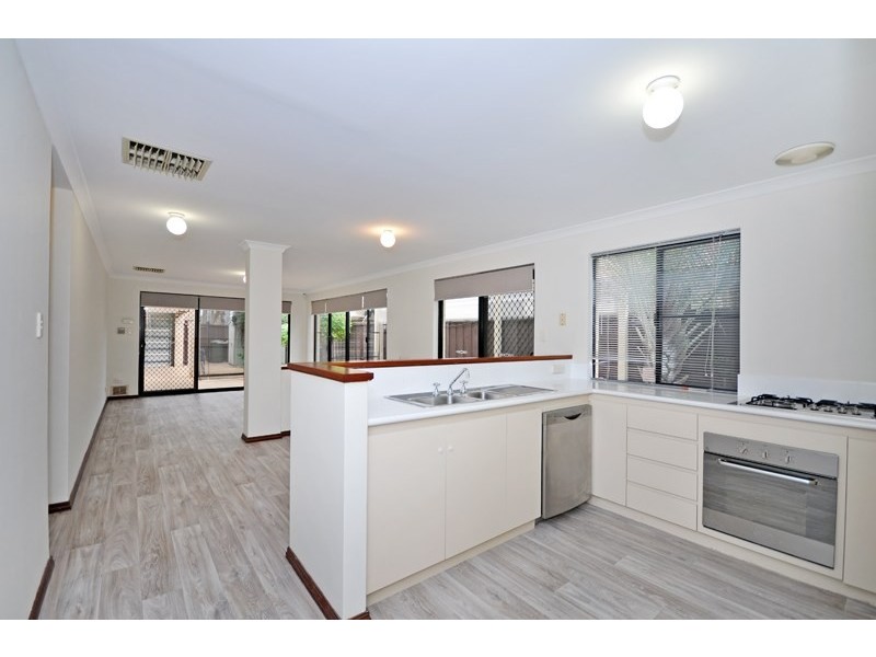 23 Sorrento Turn, Ellenbrook WA 6069