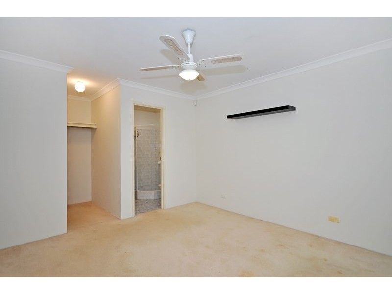 23 Sorrento Turn, Ellenbrook WA 6069