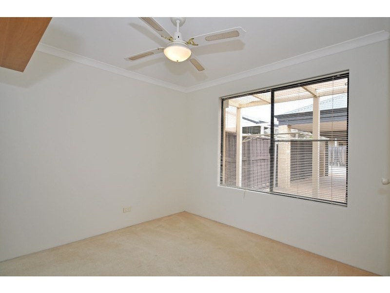 23 Sorrento Turn, Ellenbrook WA 6069