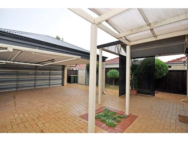 23 Sorrento Turn, Ellenbrook WA 6069