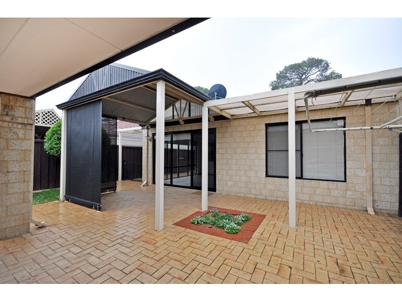 23 Sorrento Turn, Ellenbrook WA 6069