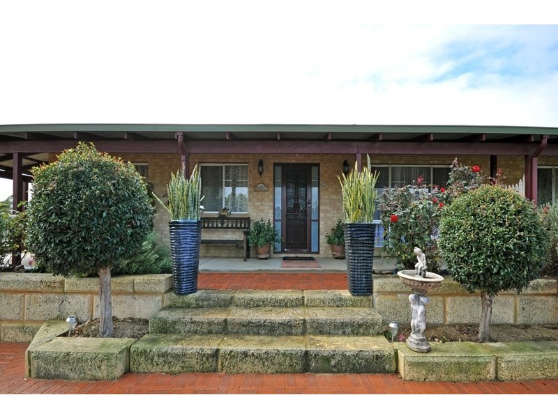 18 Evelyn Place, Bullsbrook WA 6084