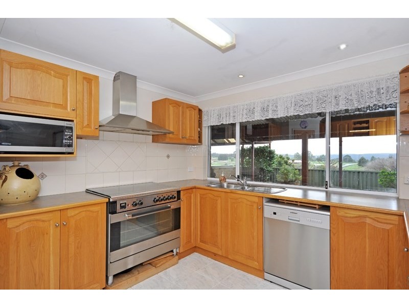 18 Evelyn Place, Bullsbrook WA 6084