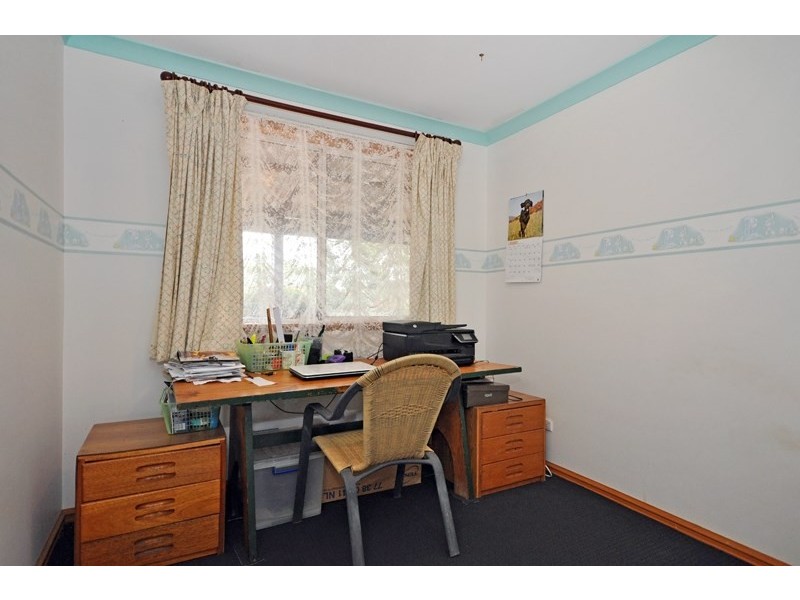 18 Evelyn Place, Bullsbrook WA 6084