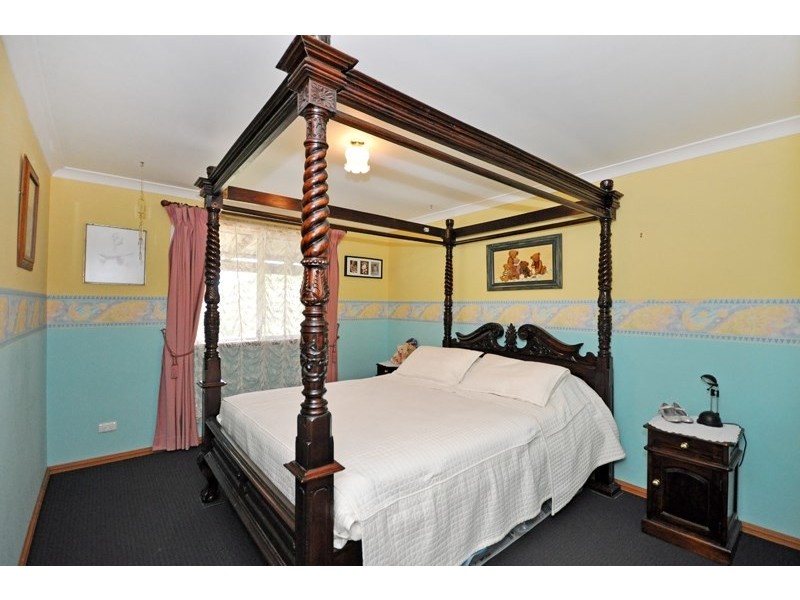 18 Evelyn Place, Bullsbrook WA 6084