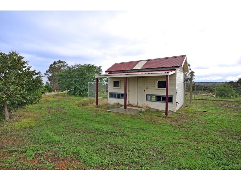 18 Evelyn Place, Bullsbrook WA 6084