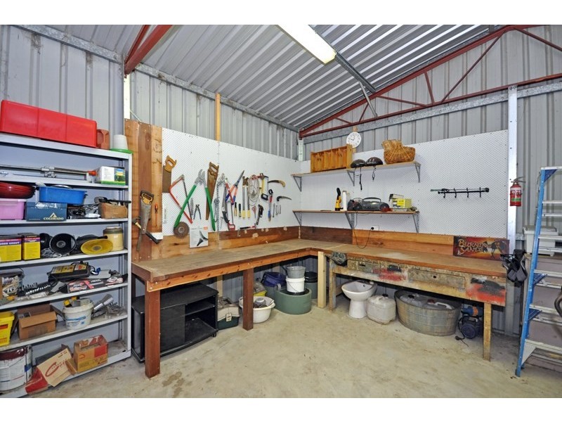 18 Evelyn Place, Bullsbrook WA 6084