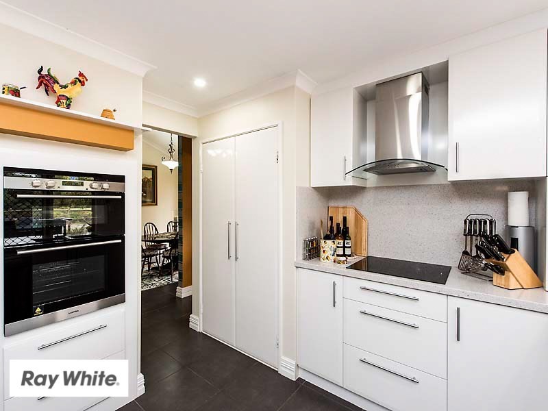 252 Vines Avenue, The Vines WA 6069