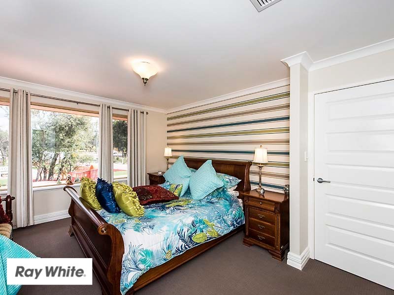 252 Vines Avenue, The Vines WA 6069