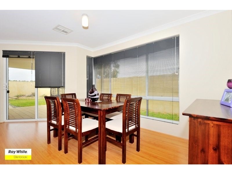 2 Sharman Vista, Ellenbrook WA 6069