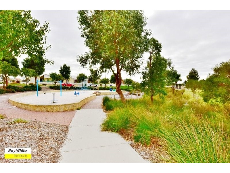 2 Sharman Vista, Ellenbrook WA 6069