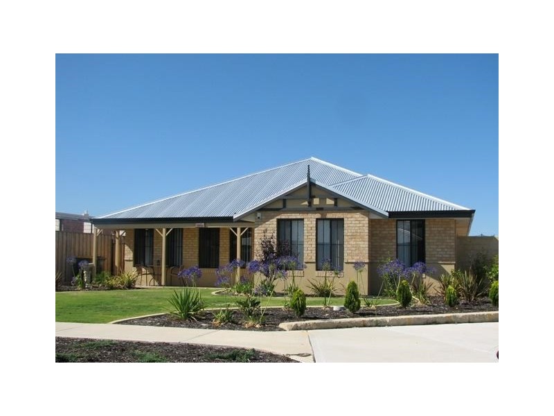 2 Derricap Avenue, Ellenbrook WA 6069