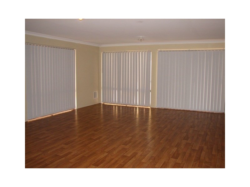 2 Derricap Avenue, Ellenbrook WA 6069