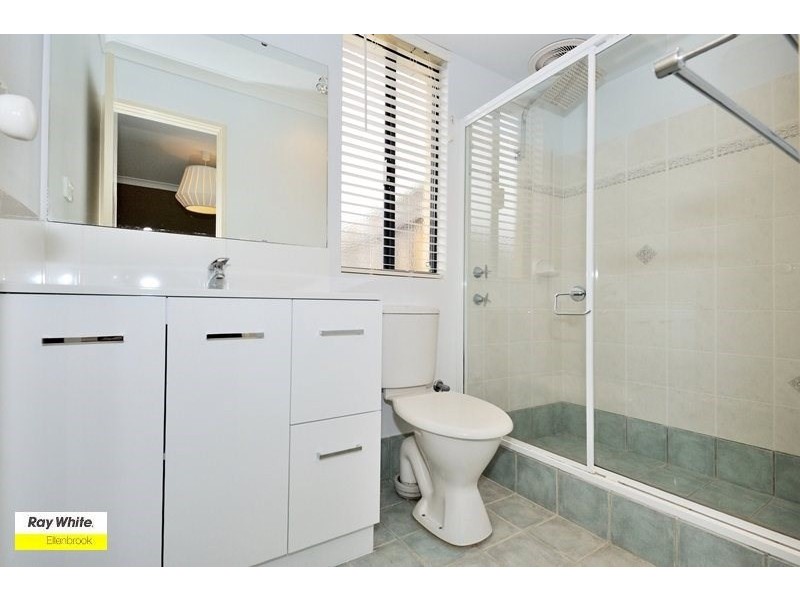 35 Tokara Avenue, Henley Brook WA 6055