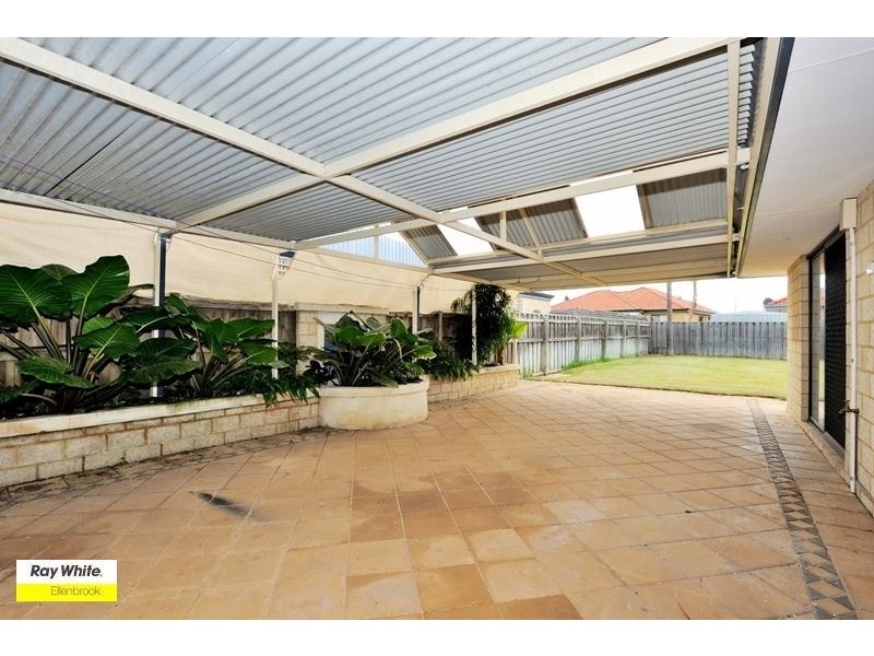 35 Tokara Avenue, Henley Brook WA 6055