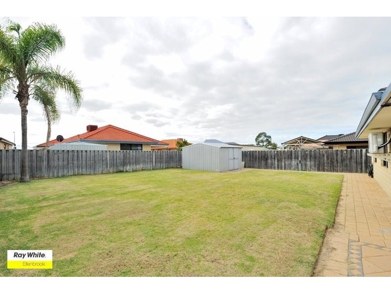 35 Tokara Avenue, Henley Brook WA 6055