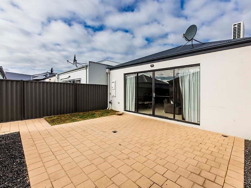 34B Flecker Promenade, Aveley WA 6069