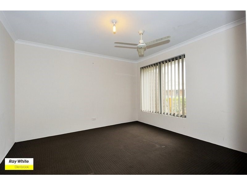 4 Greenslade Crescent, Ellenbrook WA 6069