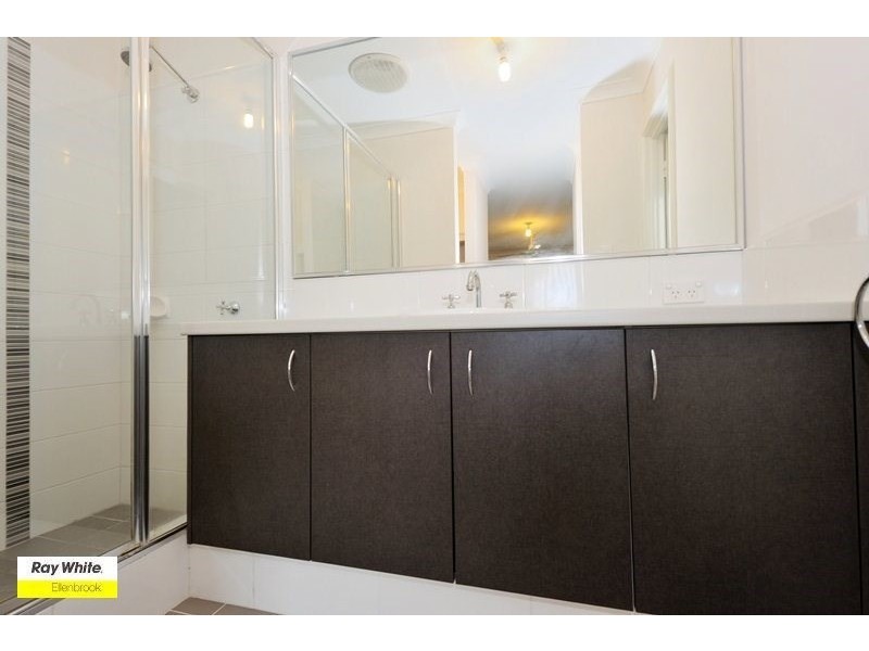 4 Greenslade Crescent, Ellenbrook WA 6069