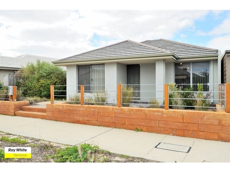 4 Greenslade Crescent, Ellenbrook WA 6069