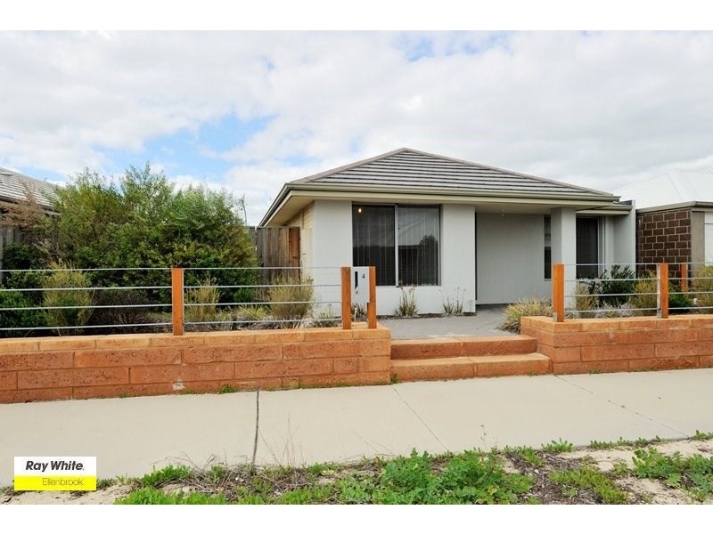 4 Greenslade Crescent, Ellenbrook WA 6069