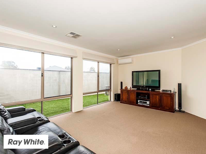 3 Musselbrook Trail, Ellenbrook WA 6069