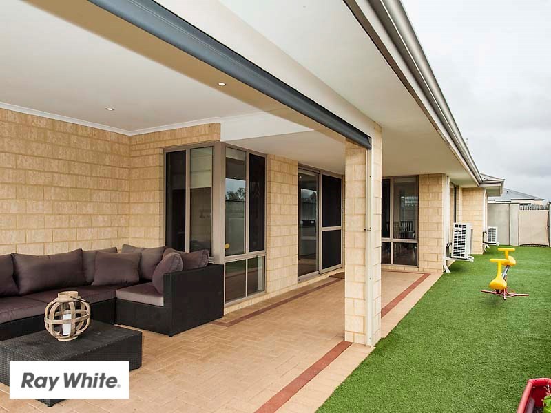 3 Musselbrook Trail, Ellenbrook WA 6069