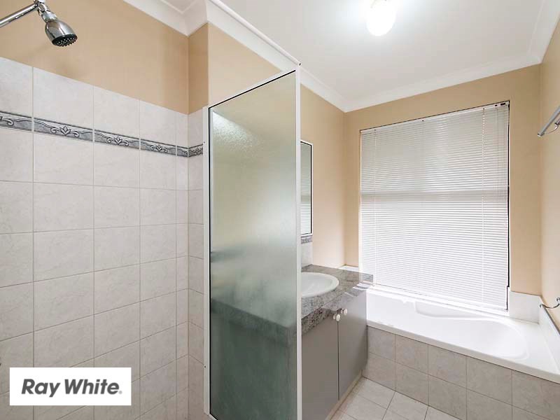 19 Portofino Turn, Ellenbrook WA 6069