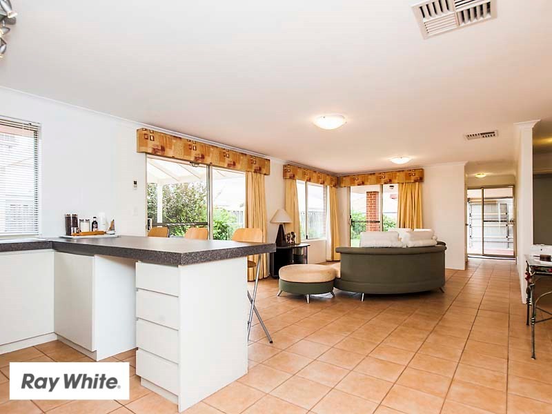 17 Arbor Drive, Ellenbrook WA 6069