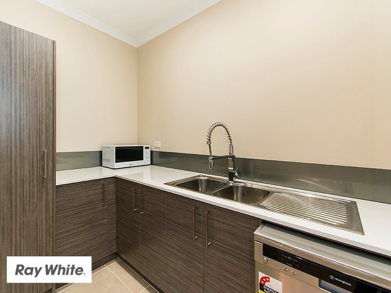 44 Portmarnock Drive, The Vines WA 6069