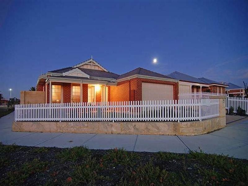 26 Withnell Drive, Ellenbrook WA 6069