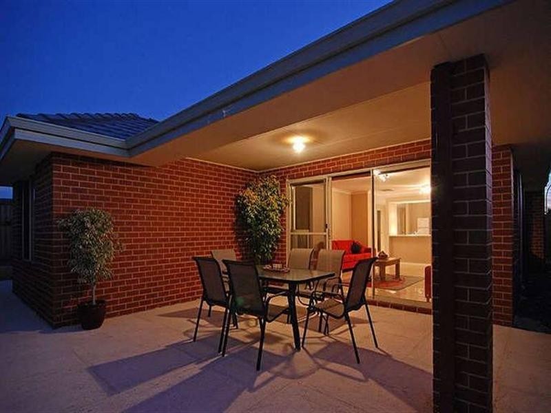 26 Withnell Drive, Ellenbrook WA 6069