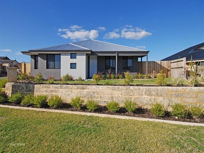 62 Birkett Circle, Ellenbrook WA 6069