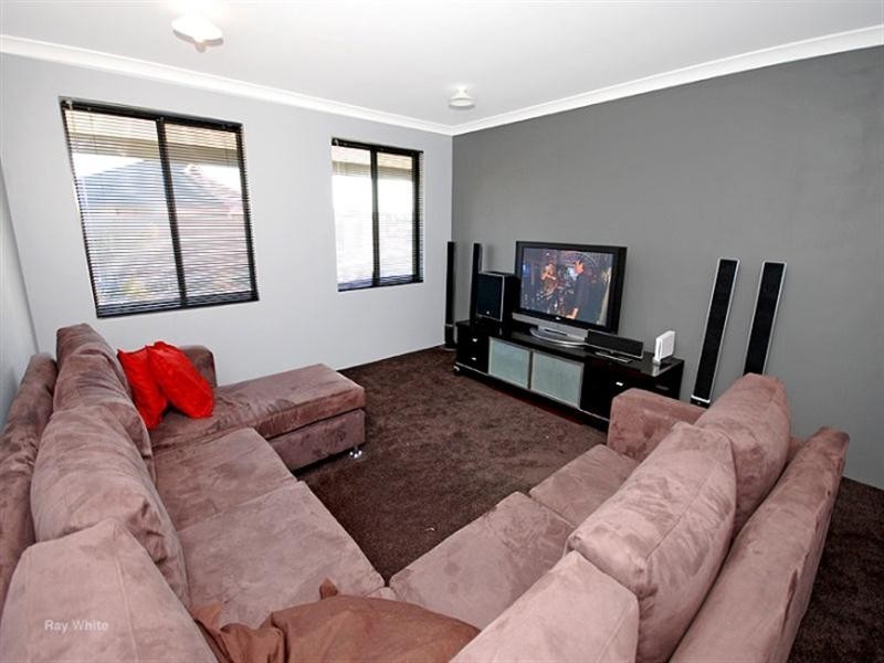 62 Birkett Circle, Ellenbrook WA 6069