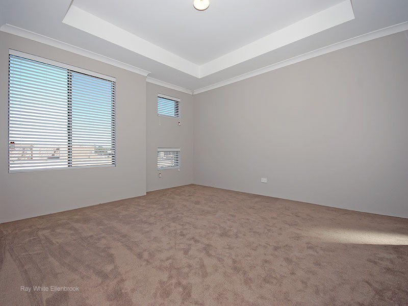 27 Brandalier Turn, Aveley WA 6069