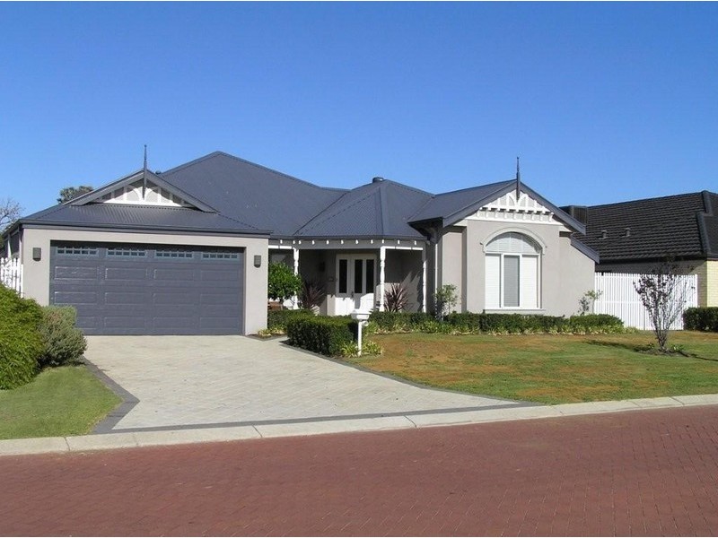 8 Kildare Lane, The Vines WA 6069