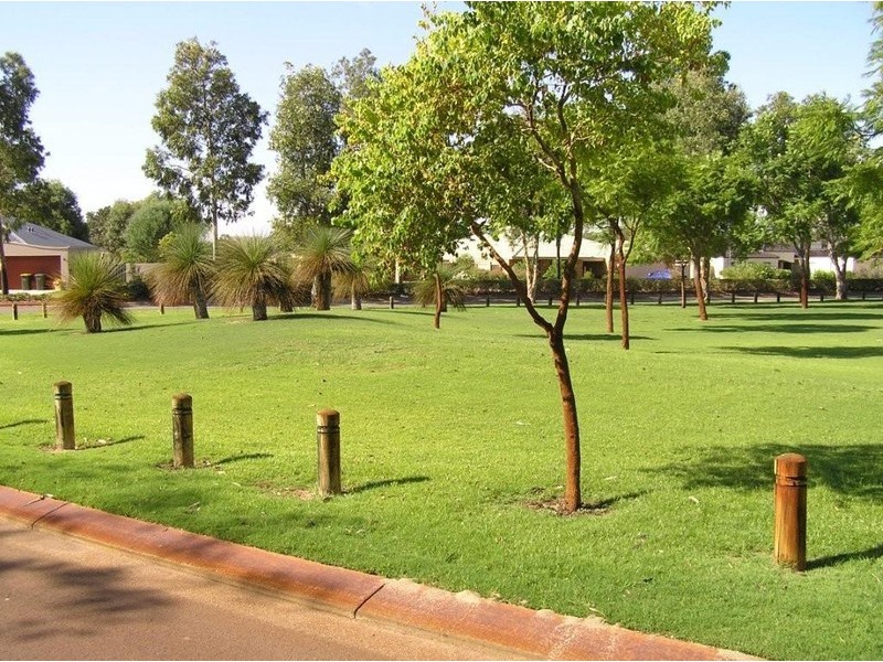 8 Kildare Lane, The Vines WA 6069