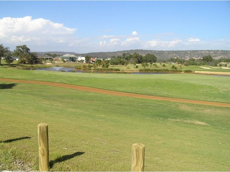 8 Kildare Lane, The Vines WA 6069